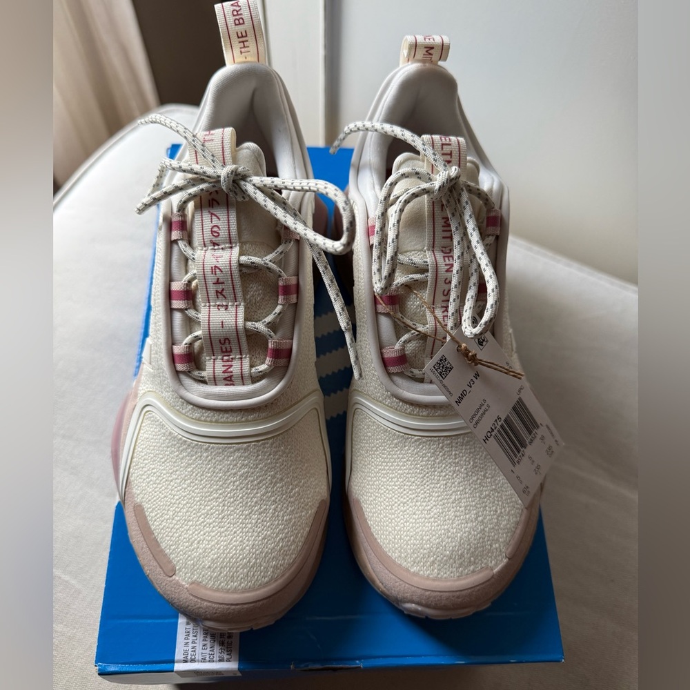 BNIB Adidas V3 Runners